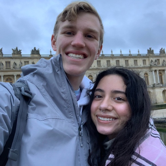 Simon and Téa- 505Thrifters - Picture 4 of 6